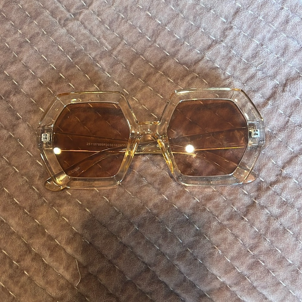 Fashion sunglasses